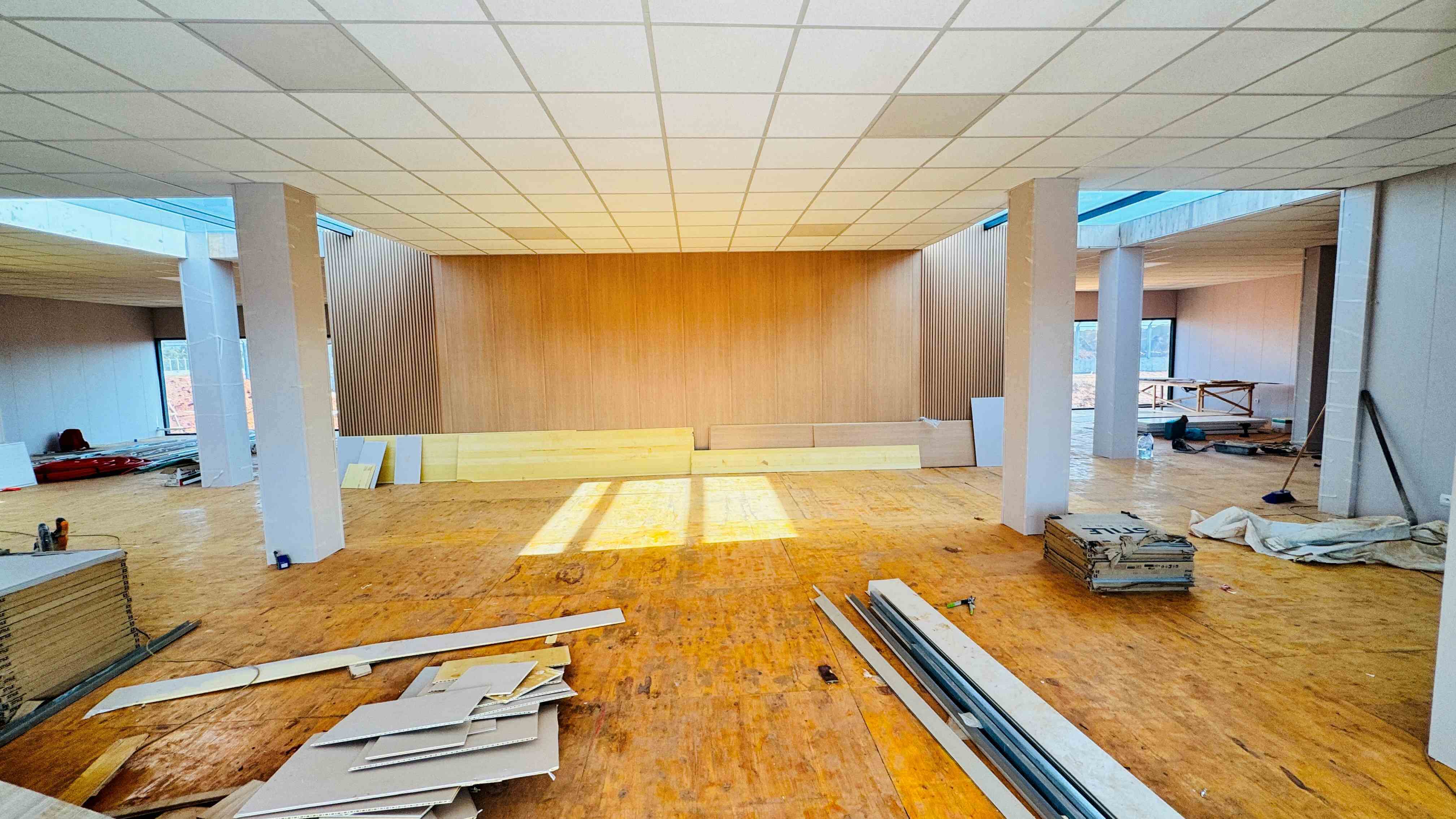 Immeuble de bureaux plurifonctionnel