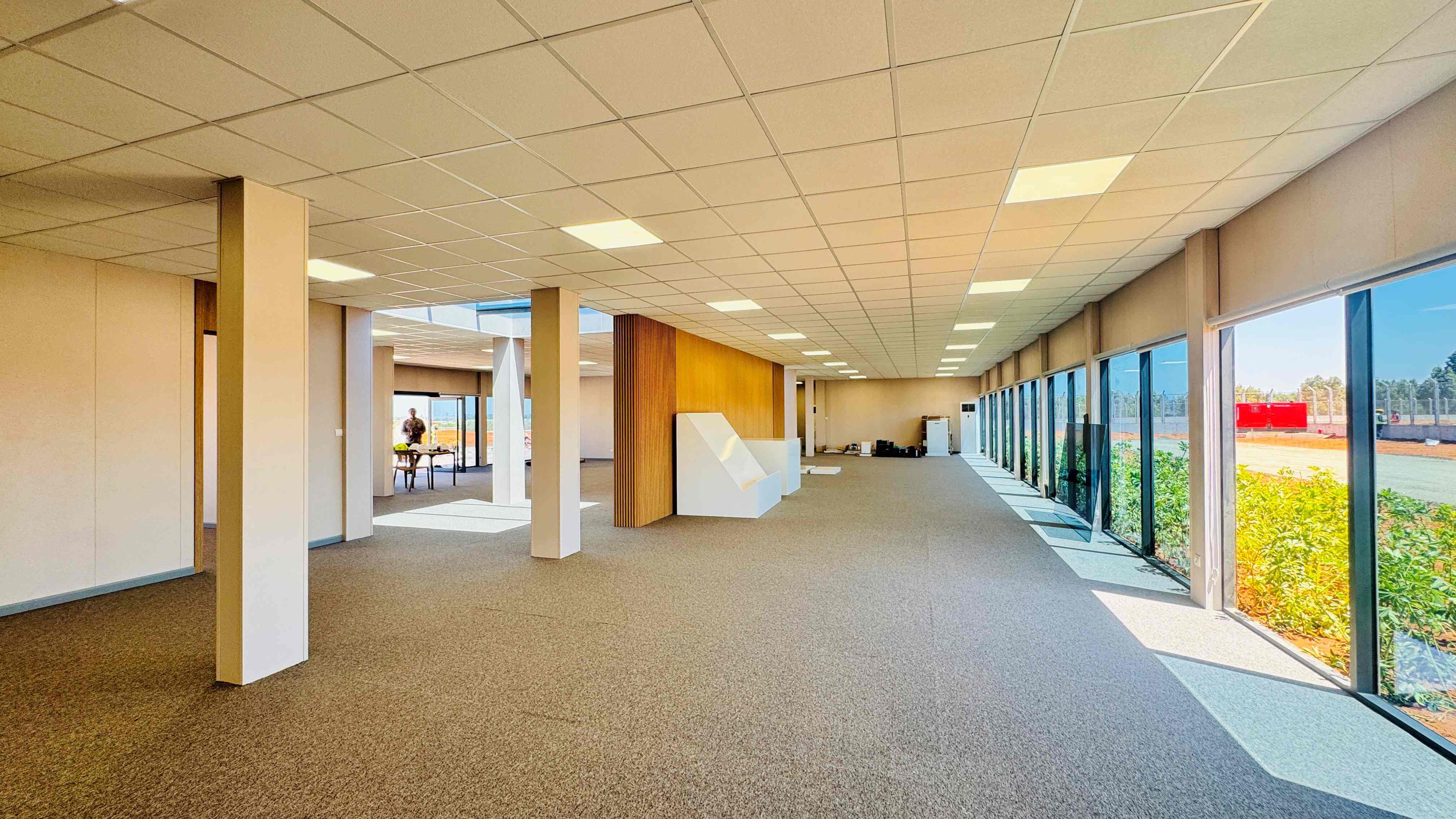 Immeuble de bureaux plurifonctionnel