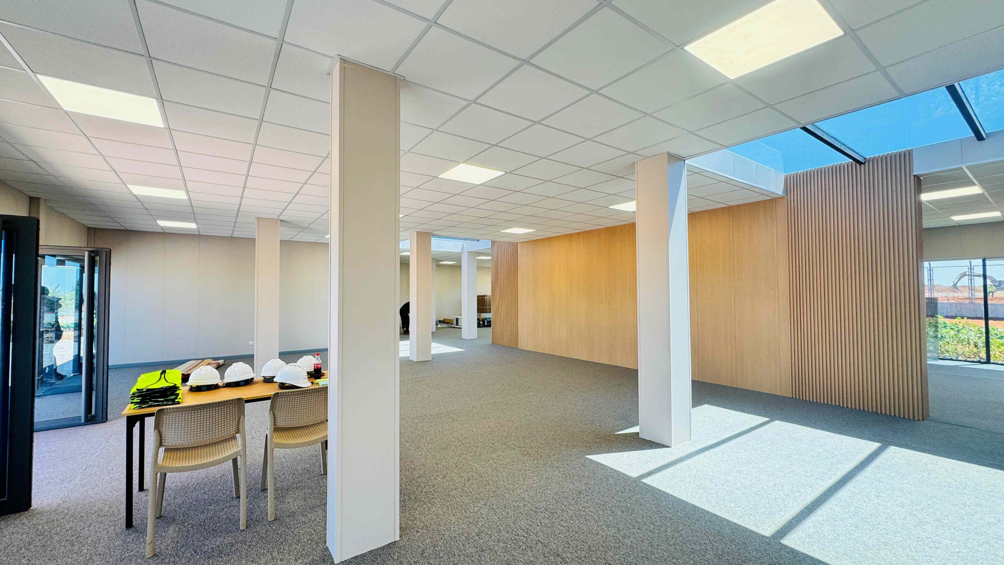 Immeuble de bureaux plurifonctionnel